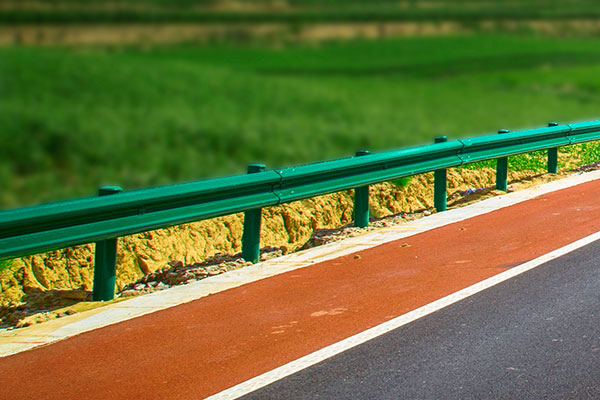 公路护栏检测